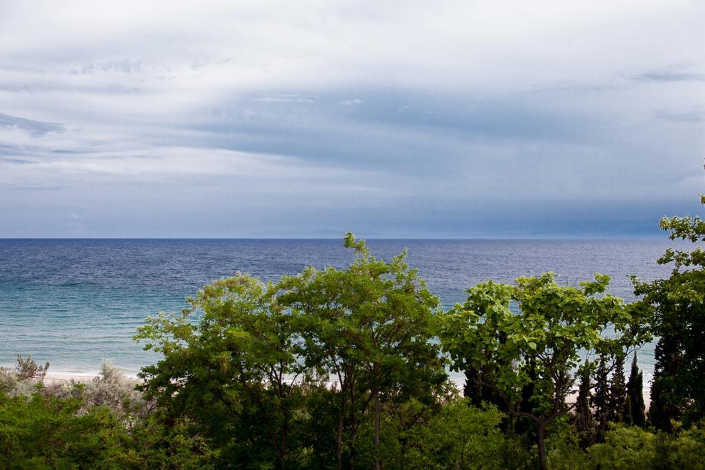 Sea View Appartment In Geoponika Nea Kallikrateia Zewnętrze zdjęcie